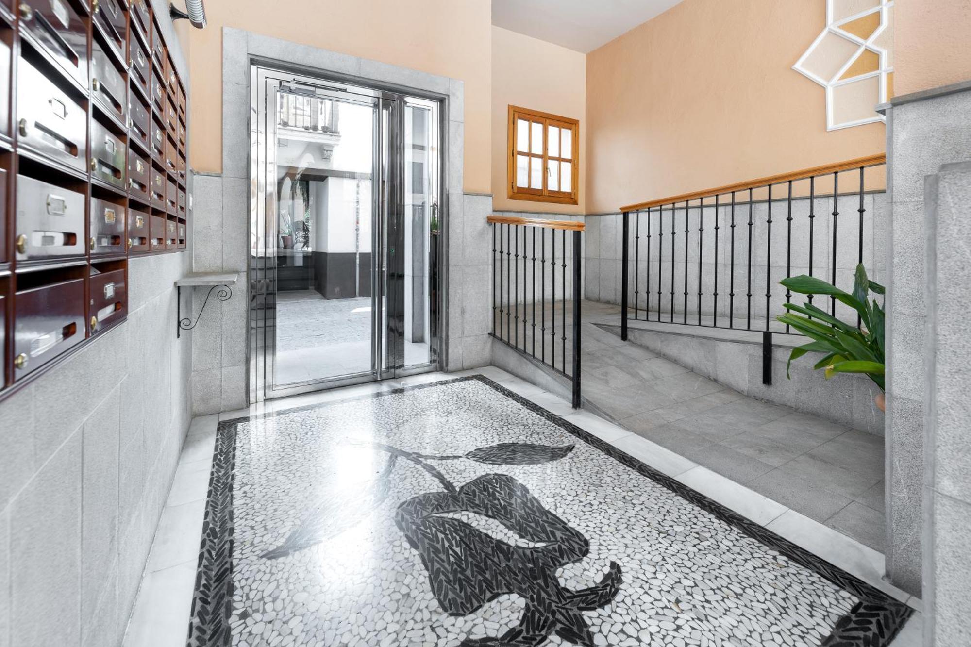 Apartamento Adultos Centro N V 1 Free Parking Гранада Екстериор снимка